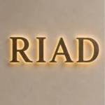 Riad rétroéclairé – vue principale du lettres murales 3D