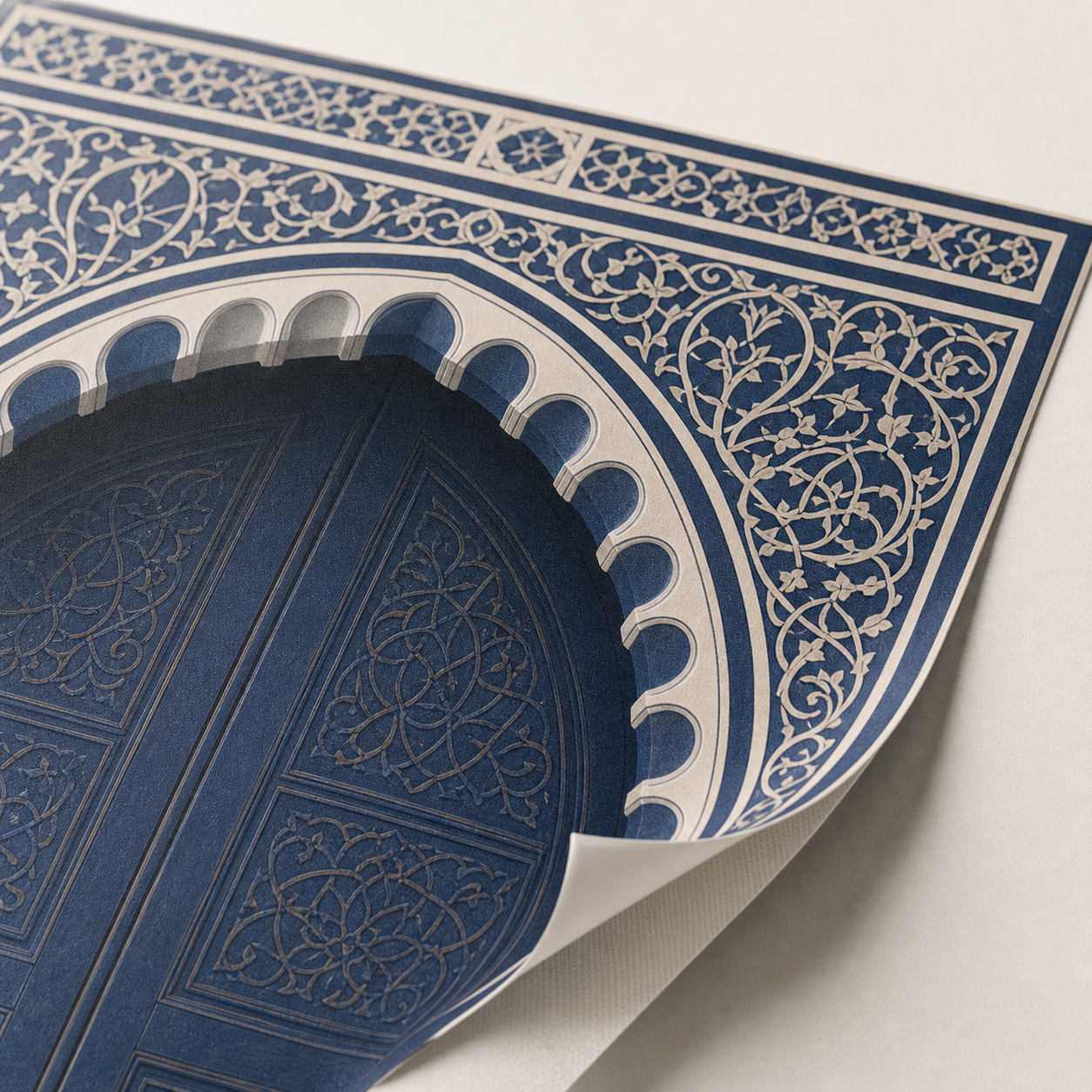 Portes de Médina – gros plan du bord adhésif mat