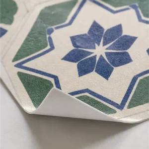 Détail de matière et finition de Zellige cuisine